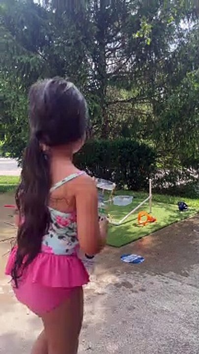 Dad and Daughter Make Self-Stabilizing Rocket