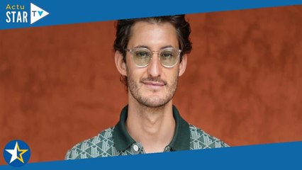“C’est l’homme le plus drôle de France”  ce célèbre humoriste dévoile sa passion pour Pierre Niney