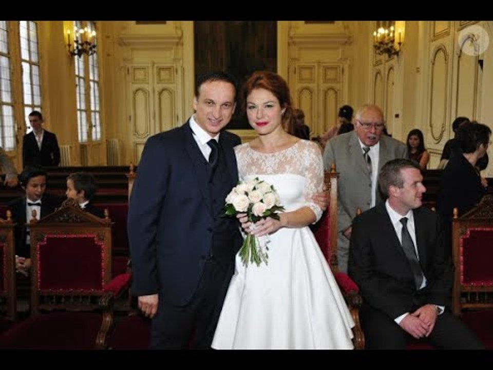 Emilie Dequenne amoureuse : photos de sa robe de mariée en dentelle de Calais spécialement créée p