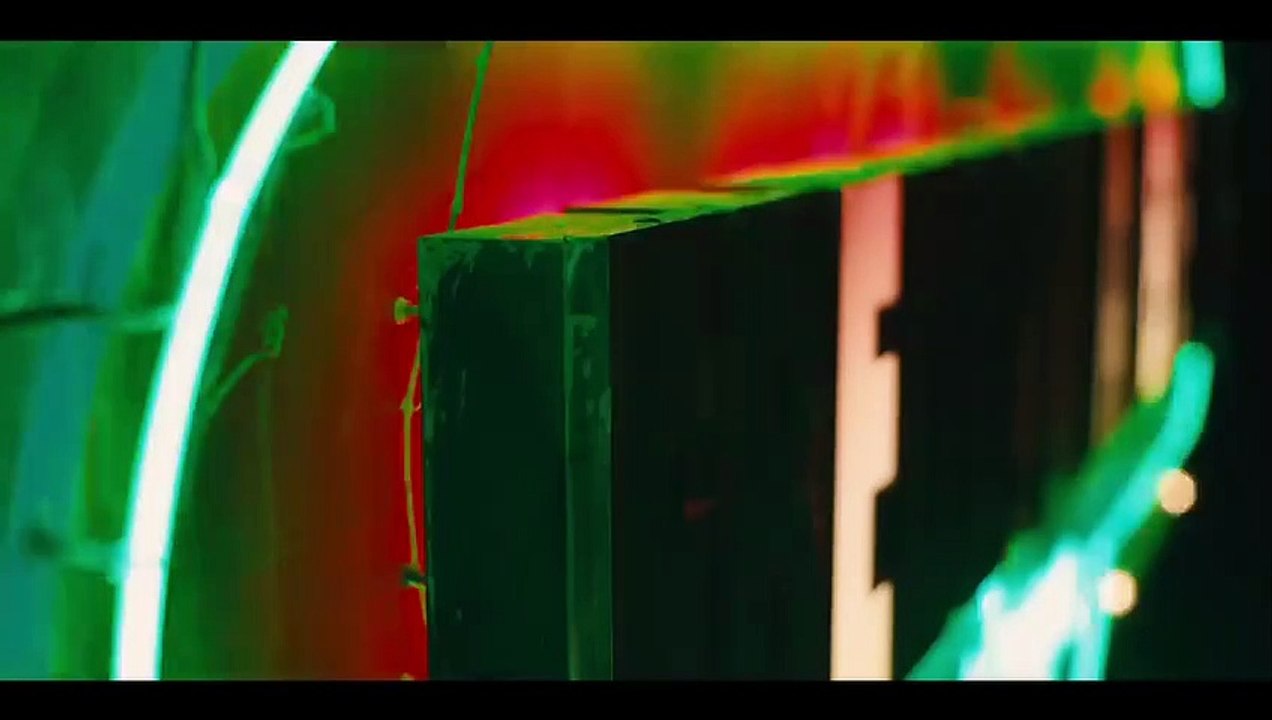 Five Nights At Freddy's Trailer OV