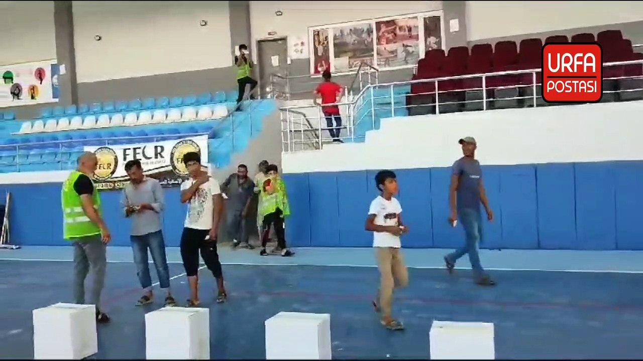 Akçakale'de 300 aileye gıda yardımı yapıldı