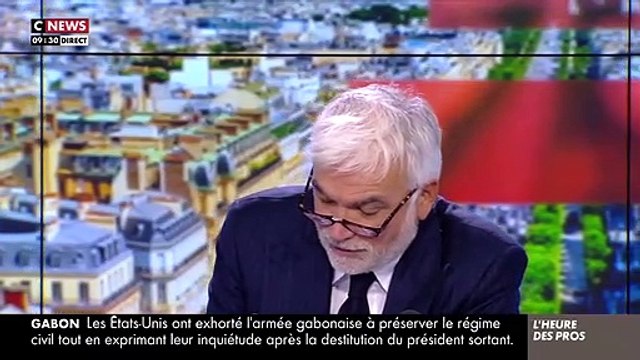 Comparer nos familles au lancer de nains : Christophe Beaugrand intervient par SMS dans L'heure des pros pour reprendre Eugénie Bastié