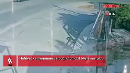 Kaza böyle geldi! Kamyonun çarptığı otomobil...