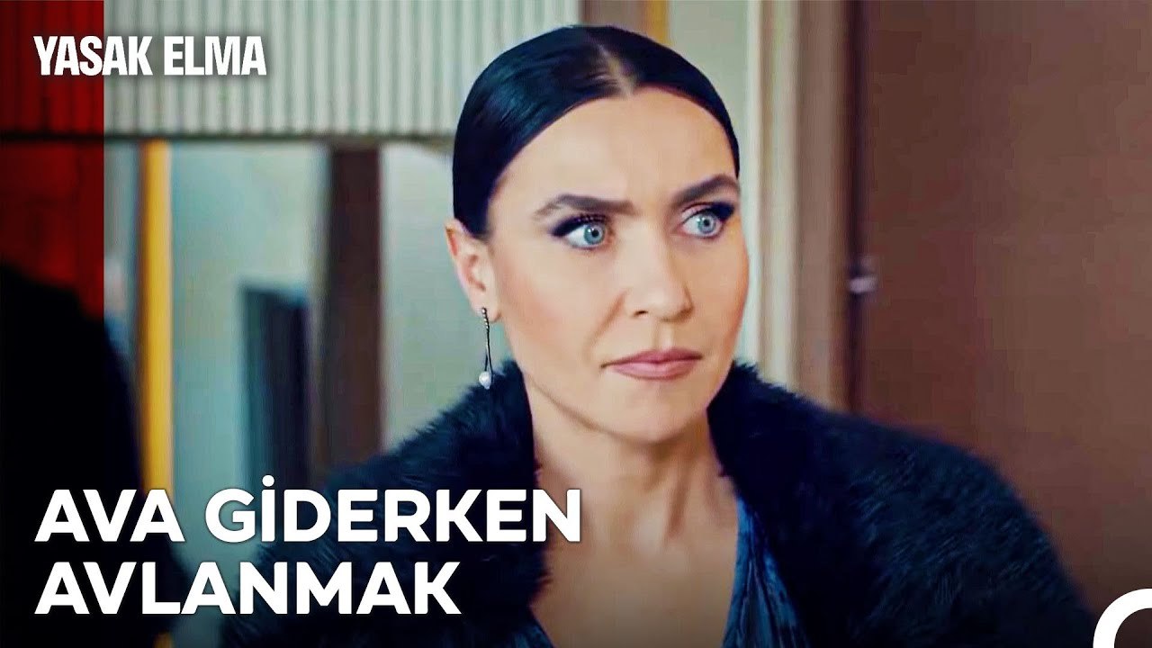 Planların Kadını Otel Odasına Baskın Yaparsa... - Yasak Elma 2. Bölüm