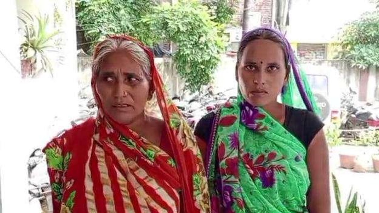 गया: दबंगों ने वृद्ध महिला और उसके दिव्यांग बेटे को पीटा, मामला पहुंचा थाने...