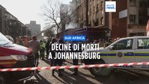 Incendio a Johannesburg, almeno 58 morti, tra le vittime un bambino