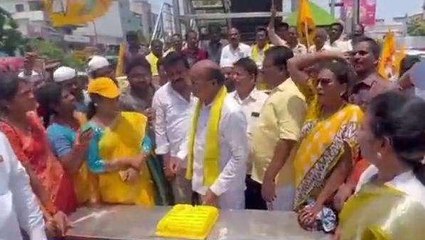తూర్పు గోదావరి: "అప్పుడు హేళన చేశారు.. ఇప్పుడు వణికిపోతున్నారు"