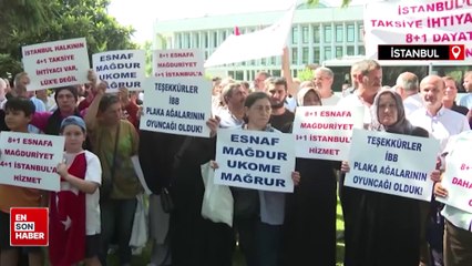 Minibüsten taksiye dönüştürülen araç sahipleri eylem yaptı