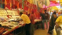 राखी की खरीदारी करने बाजार में उमड़ी भीड़