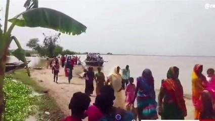 सहरसा: सलखुआ तटबंध के भीतर बाढ़ से दियारा वासी की बढ़ी मुश्किलें, सड़क संपर्क टूटा