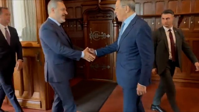 Dışişleri Bakanı Hakan Fidan ve Rusya Dışişleri Bakanı Sergey Lavrov görüşmesinden ilk görüntüler