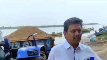 బాపట్ల జిల్లా: పెనుమూడిలో అక్రమ ఇసుక మైనింగ్