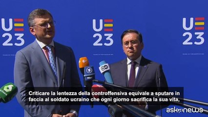 Kuleba replica a critici controffensiva Ucraina: "State zitti"
