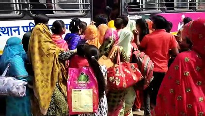 महिलाओं ने दूसरे दिन भी उठाया फ्री यात्रा का लुत्फ
