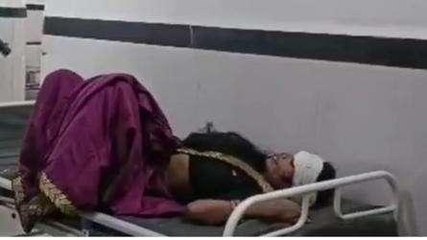 चंदला: सड़क हादसे में महिला हुई घायल, जिला अस्पताल में भर्ती