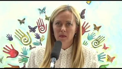 Meloni a Caivano: siamo qui per riportare la presenza dello Stato