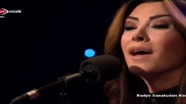 Elif Güreşçi / Bahar gelmiş neyleyim neyleyim baharı yazı