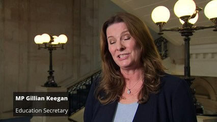 School Minister says 'don't worry' as schools face closure