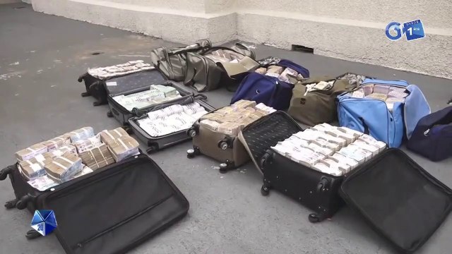 Gabon : Des sacs remplis de billets de banque saisis dans la villa du fils d'Ali Bongo et de son épouse
