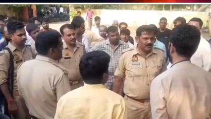 अमरोहा: युवक को लाठी डंडों से पीट-पीट का उतारा मौत के घाट, मचा हड़कंप