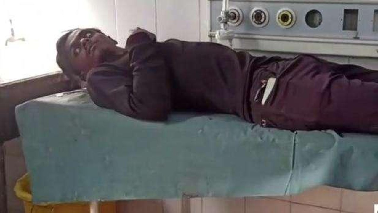 जमुई: ऑटो में सटी बाईक तो दबंग चालक ने बीच सड़क पर मां और बेटे को दौड़ा-दौड़ा कर पिटा