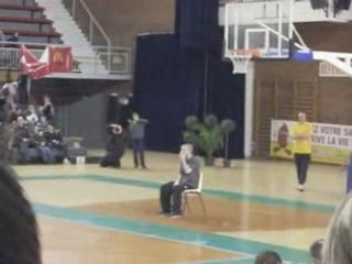 concour de dunk du tournoi de la jeun gard de tourcoing