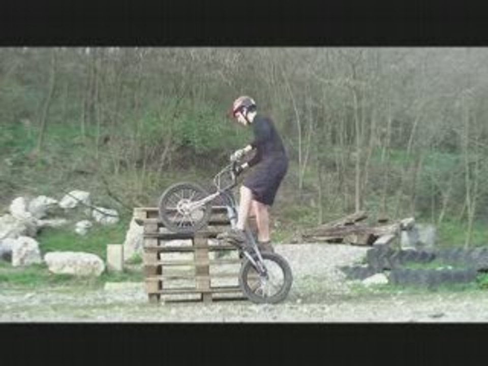 Film Atomz 1