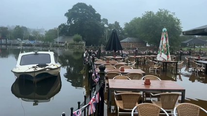Blue moon tide floods Totnes