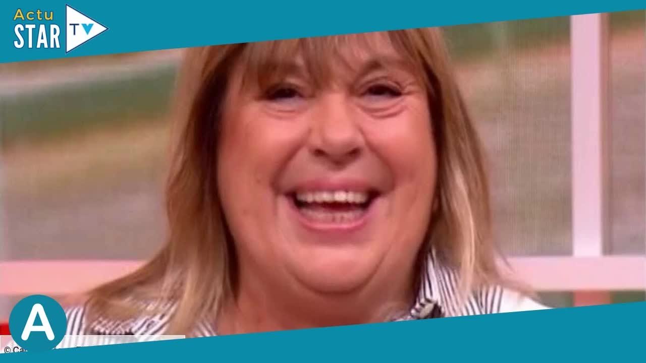 Michèle Bernier grand mère “ravie”  “Je chante beaucoup avec mes petits enfants”