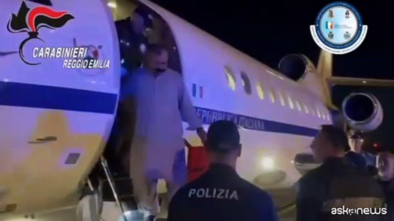 Shabbar Abbas ? in Italia, l'arrivo del padre di Saman a Ciampino