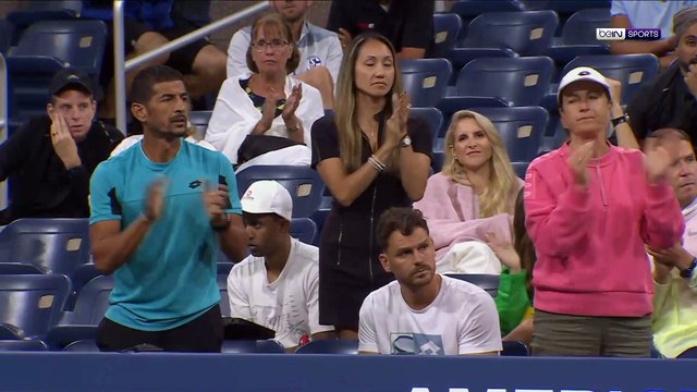 التونسية أنس جابر تعبر إلى الدور الثالث