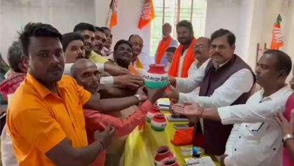 गोपालगंज: हर घर से मिट्टी और चावल लेकर 75000 कलश से बनेगा अमृत वाटिका, देखें रिपोर्ट