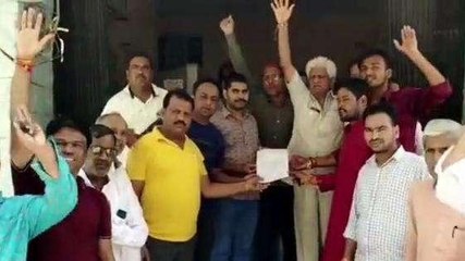 बारां: पानी-बिजली समस्या को लेकर भाजपा का प्रदर्शन, SDM को सौंपा ज्ञापन