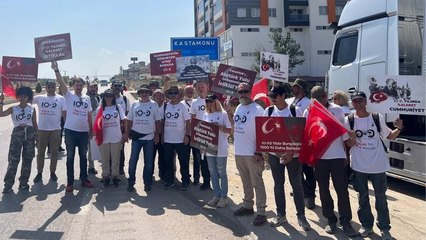 Özdağ, İstiklal Yolu Zafer Yürüyüşü'nde Zafer Partililer tarafından Kastamonu’da Afgan uyuşturucu kaçakçısının polise yakalatıldığını aktardı