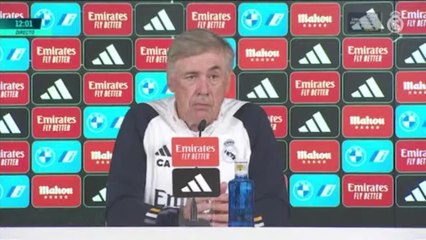 Preguntan a Ancelotti si se bajaría el sueldo por ver a Mbappé jugar en el Real Madrid