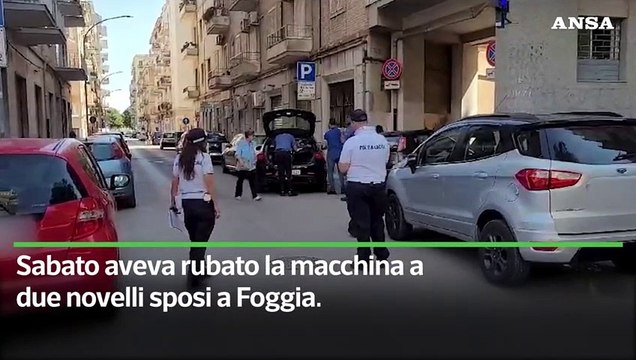 Ladro romantico, ruba l'auto degli sposi ma poi la restituisce