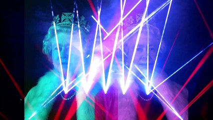 Isabel II: Retrato de la reina - Tráiler oficial VOSE