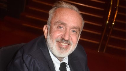 GALA VIDÉO - Dominique Farrugia : quel père est-il pour ses filles ?