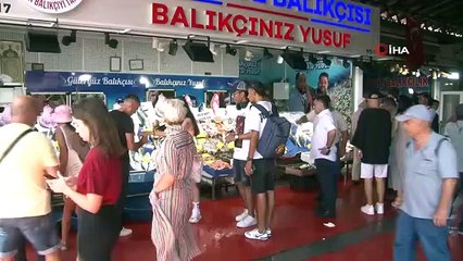 Intensité sur les marchés aux poissons avec la levée de l'interdiction de chasser