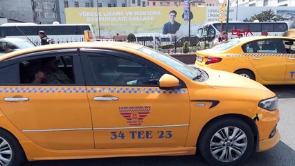 Inspection des taxis à Eminönü： Les amendes ont plu