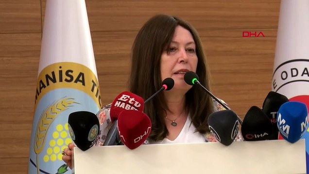 LA PREMIÈRE RAISINE DE LA SAISON EST VENDUE AUX ENCHÈRES POUR 1250 TL À MANİSA