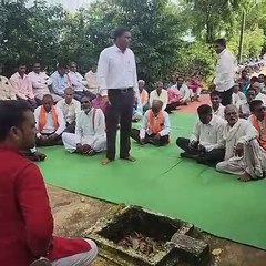 भाजपा प्रत्याशी का पार्टी कार्यकर्ता कर रहे विरोध