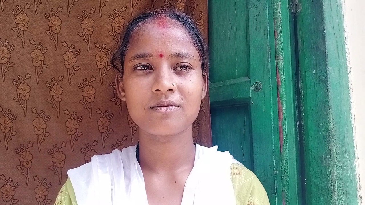 गैस सिलेण्डर के दाम 200 रुपए कम होने पर गृहणियां खुश नहीं , कहा होने थे दाम आधे