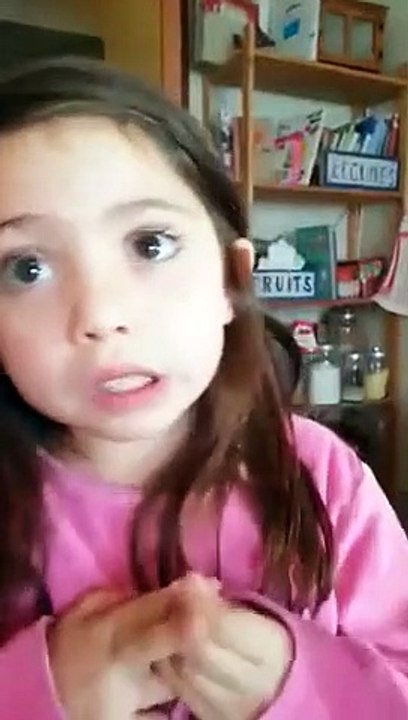 La réaction touchante d'une petite fille sur les attentats contre Charlie Hebdo