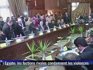 Egypte: des manifestants crient leur colère contre le président Morsi