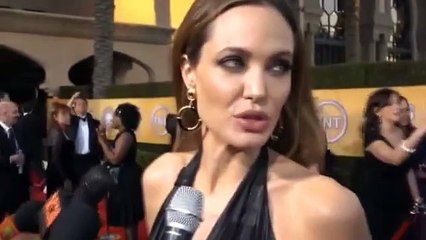 Angelina Jolie, sa bataille contre le viol de guerre