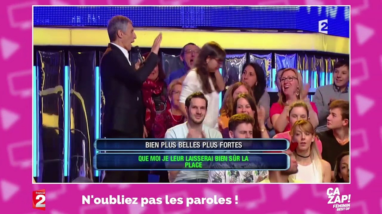 Evelyne Thomas transformée en blonde à forte poitrine