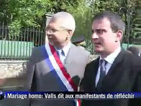 Manif anti-mariage gay: gouvernement et UMP s'accusent mutuellement de provocation