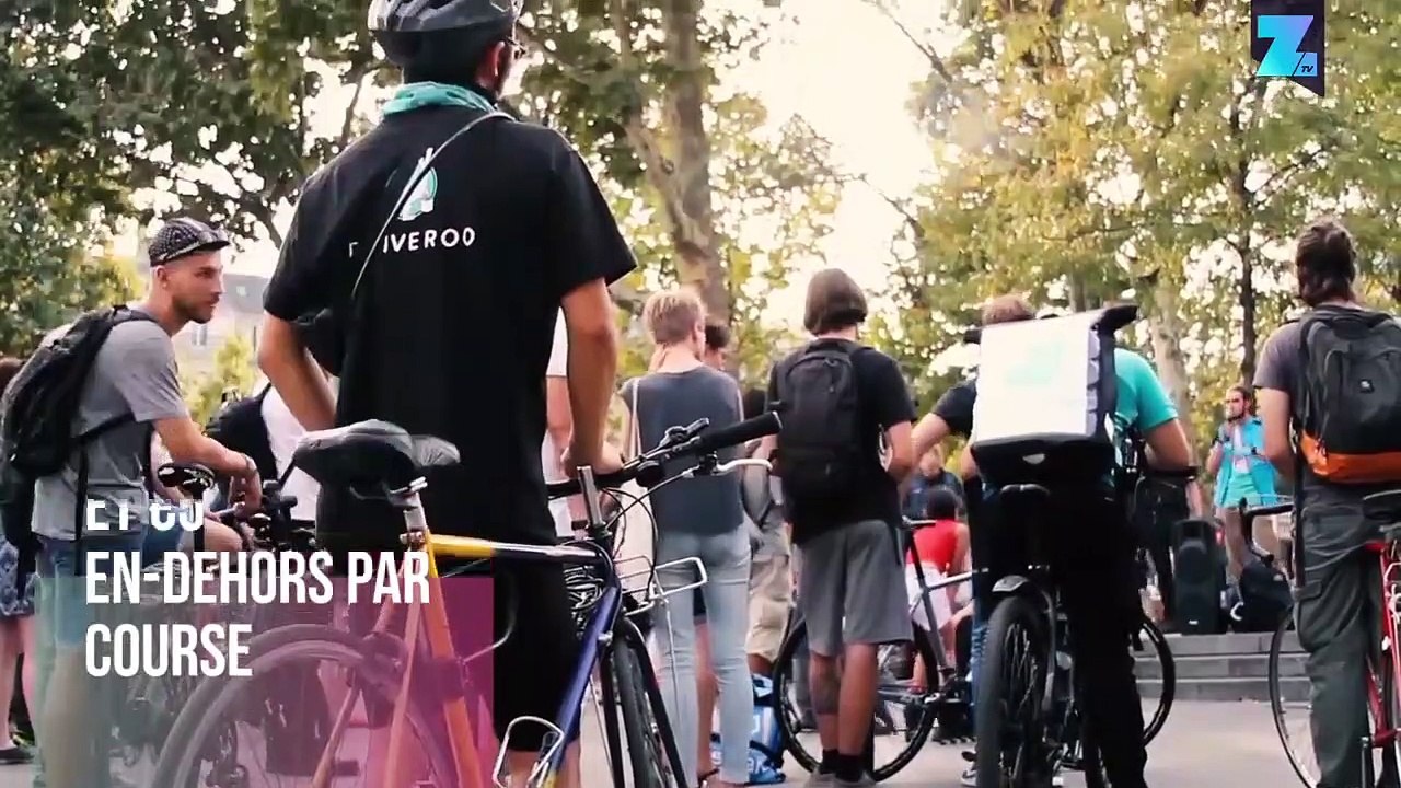Les livreurs Deliveroo protestent en grand à Paris