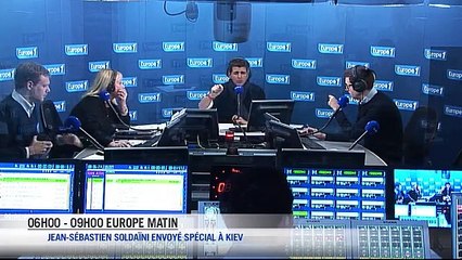 Laurent Fabius, Kiev, WhatsApp... voici le zapping matin